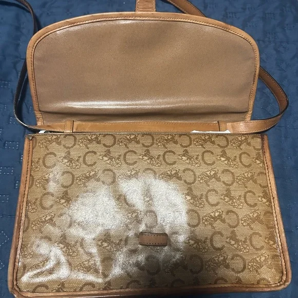 Celine Tan Leather Shoulder Bag - Picture 9 of 12